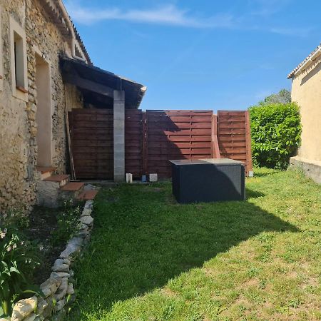 Ferienwohnung Le Gite De La Badassiere Forcalquier Exterior foto